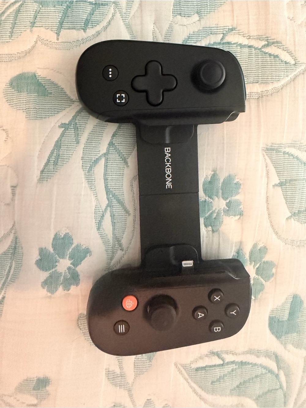 Lightning Backbone Black Mobile Gaming Controller for VR & AR
